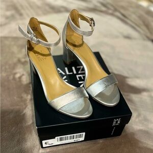Naturalizer silver sandal